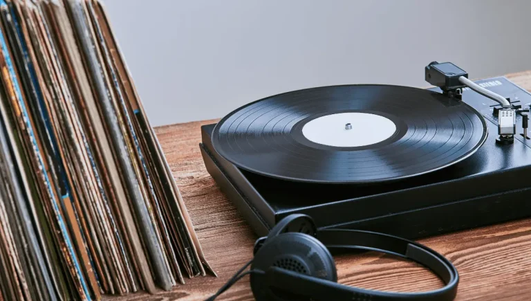 do record players need electricity