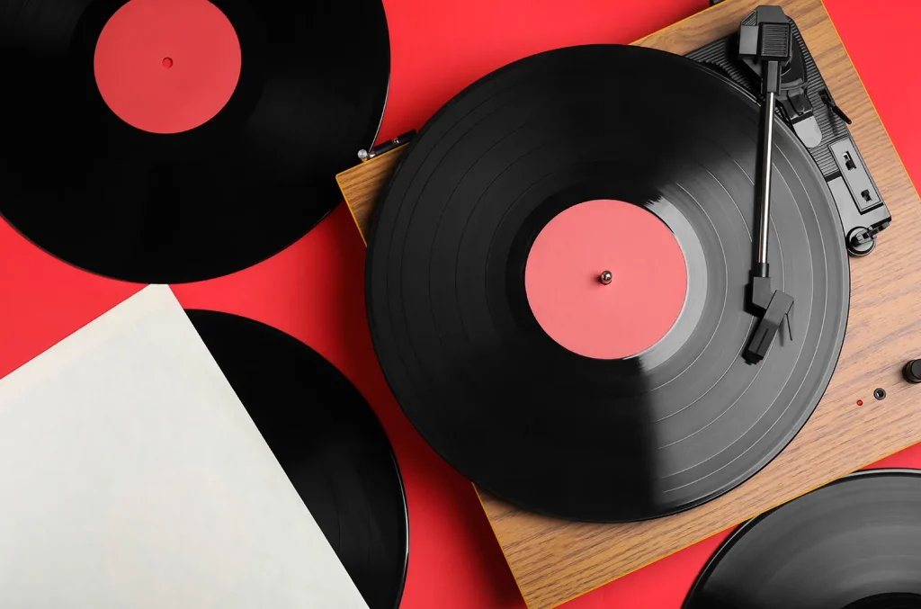 how much does a vinyl record weigh